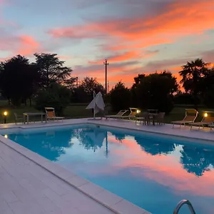 Le Hotell Modena